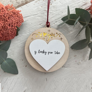 Dřevěná LED ozdoba s 2 z lásky, s vlastním textem a fotografií